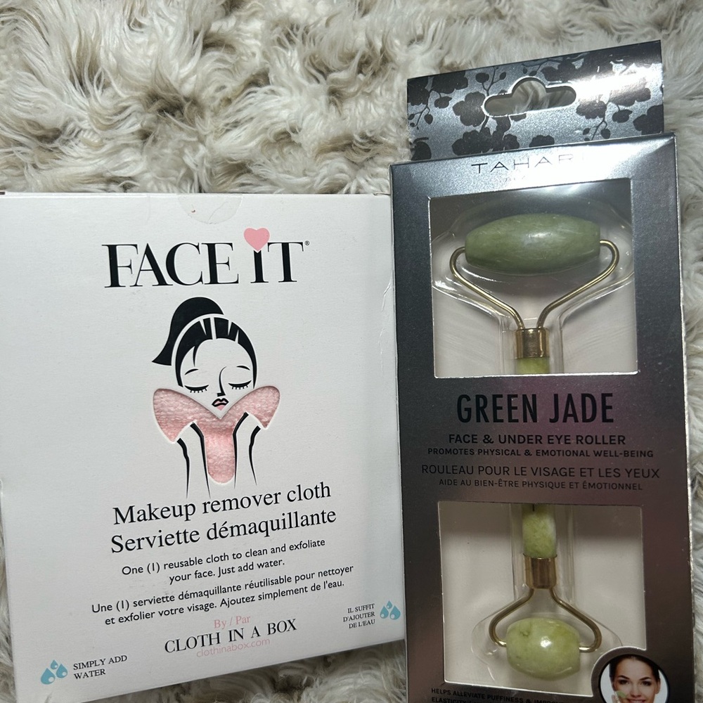 Tahari Green Jade Face Roller & Face It Makeup Remover Cloth